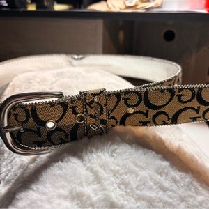 Guess belt, large